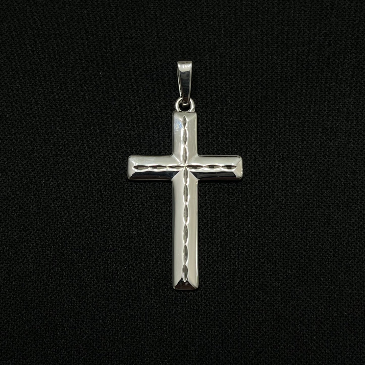 Sterling Silver Diamond Cut Cross Pendant