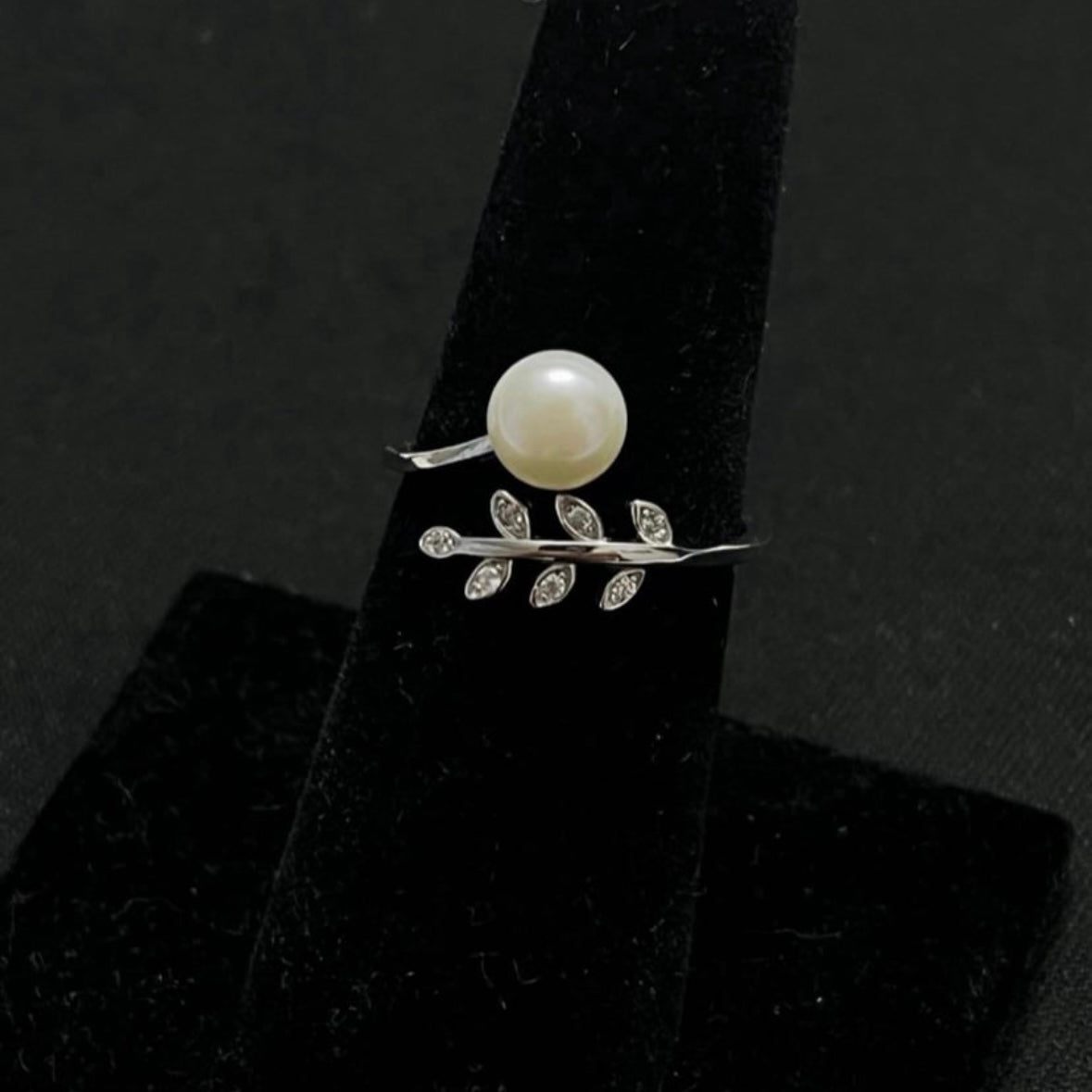 Sterling Silver CZ and Pearl Ring