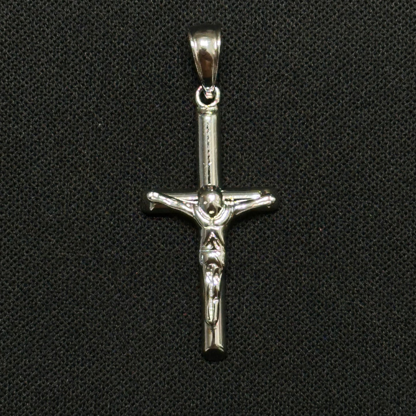 Sterling Silver Basic Crucifix Pendant